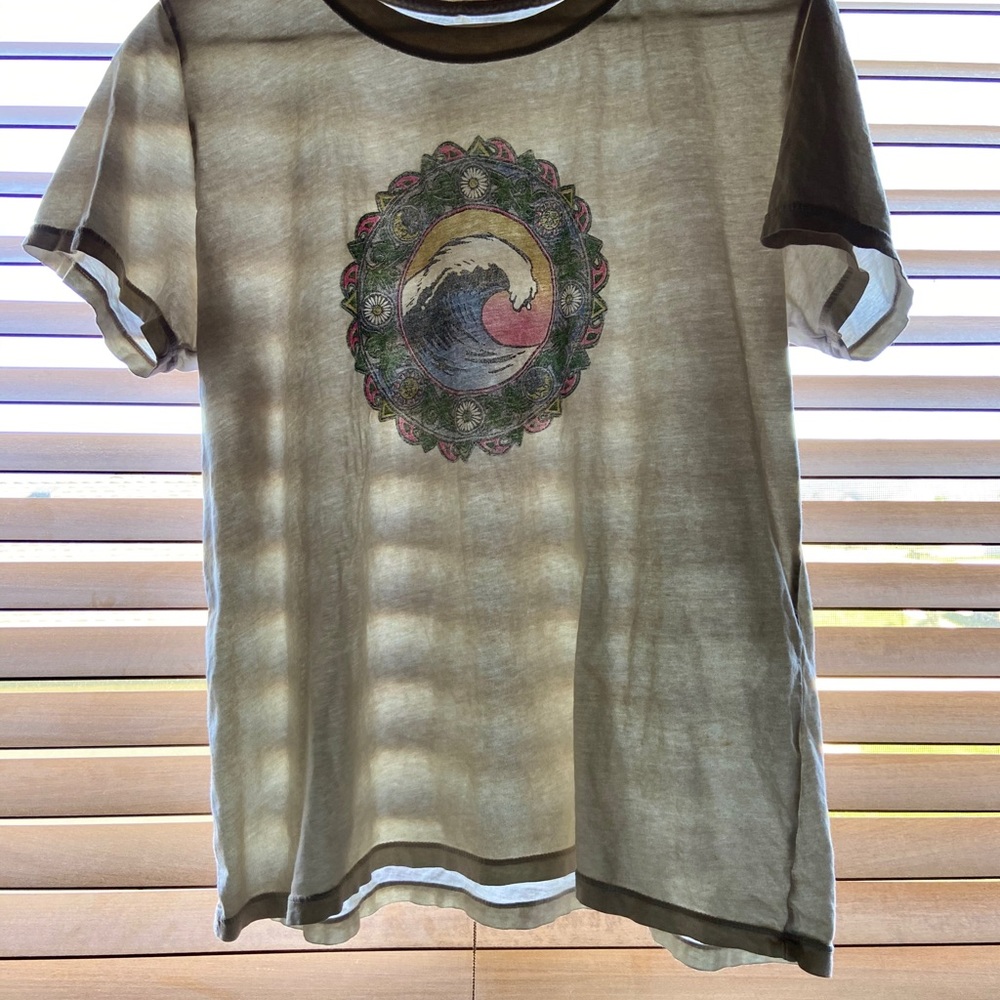 Pacsun Wave T-shirt